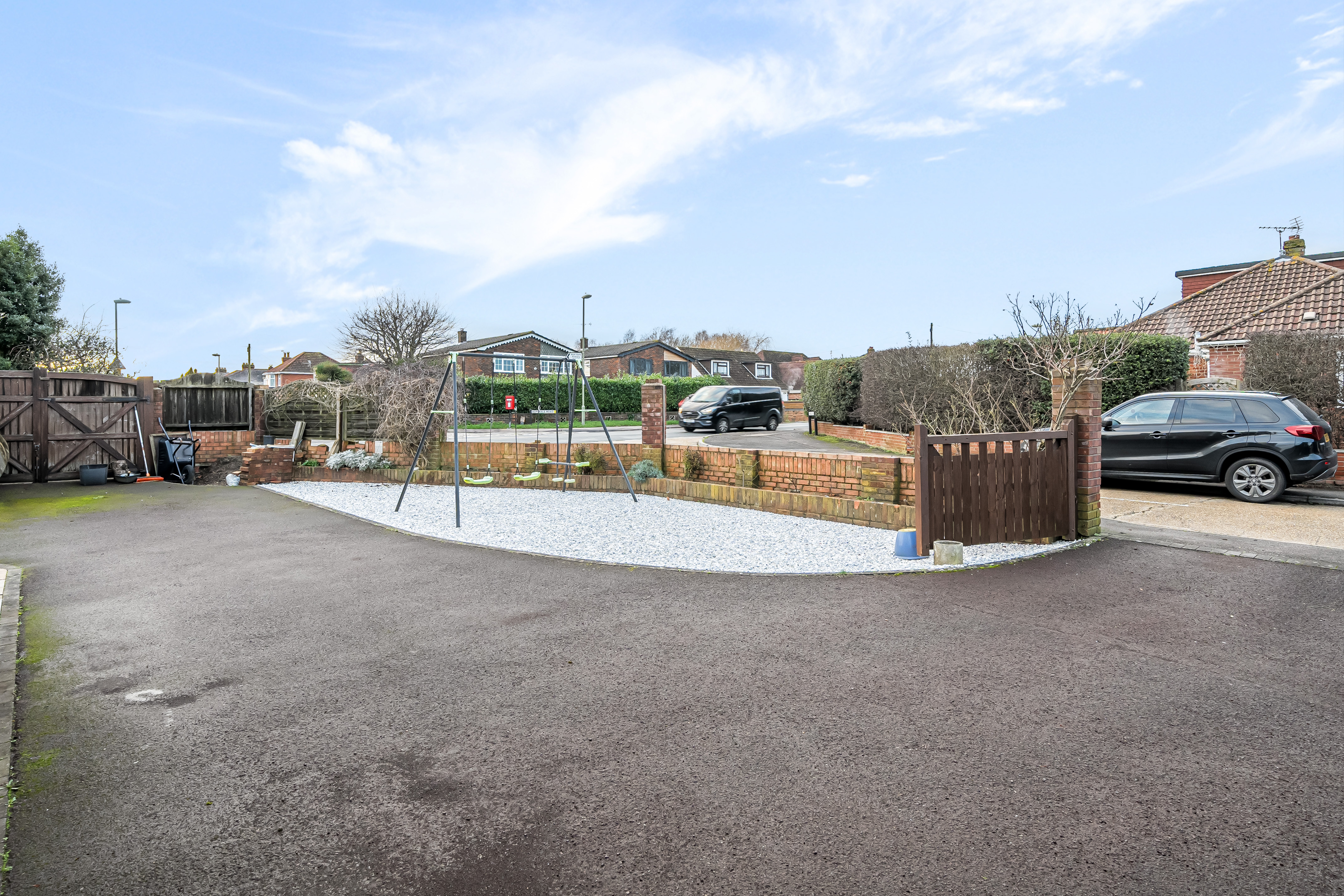 Photos of Hunts Pond Road, Park Gate, Southampton SO31 66748438