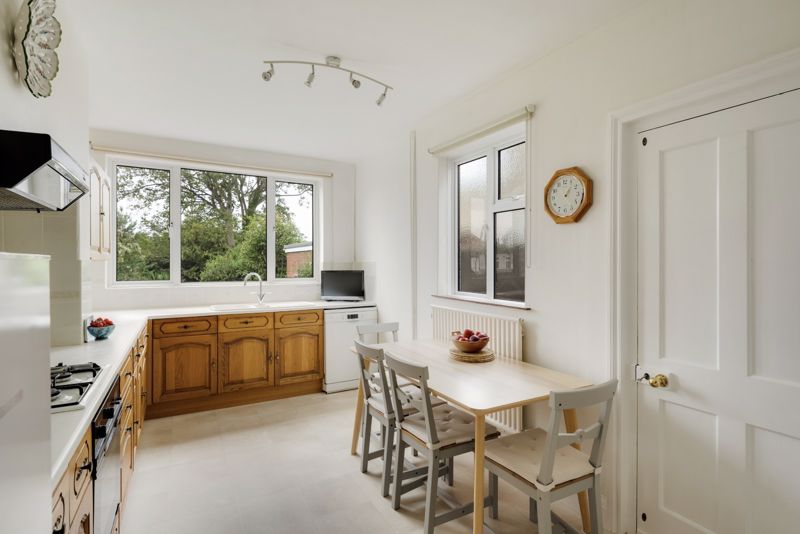 4 bedroom link-detached house for sale 0