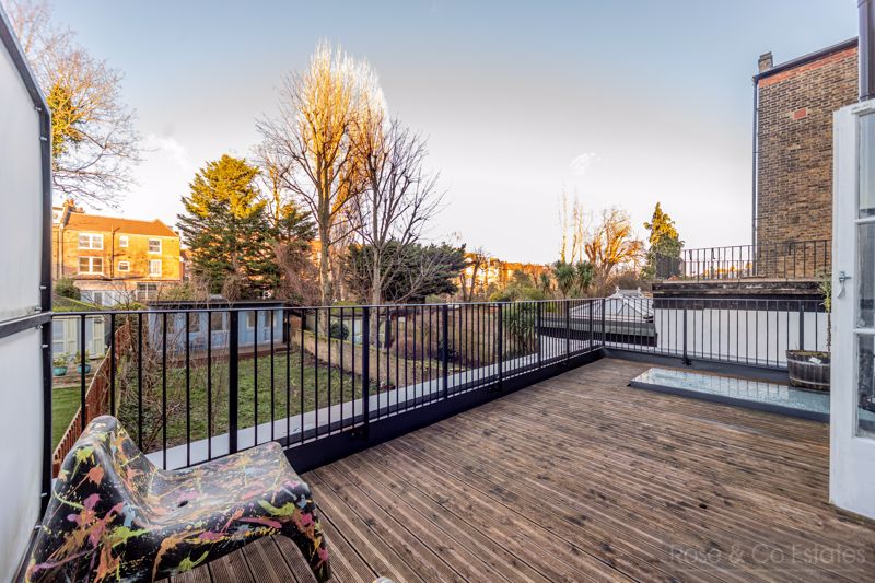 4 bedroom duplex for sale 0