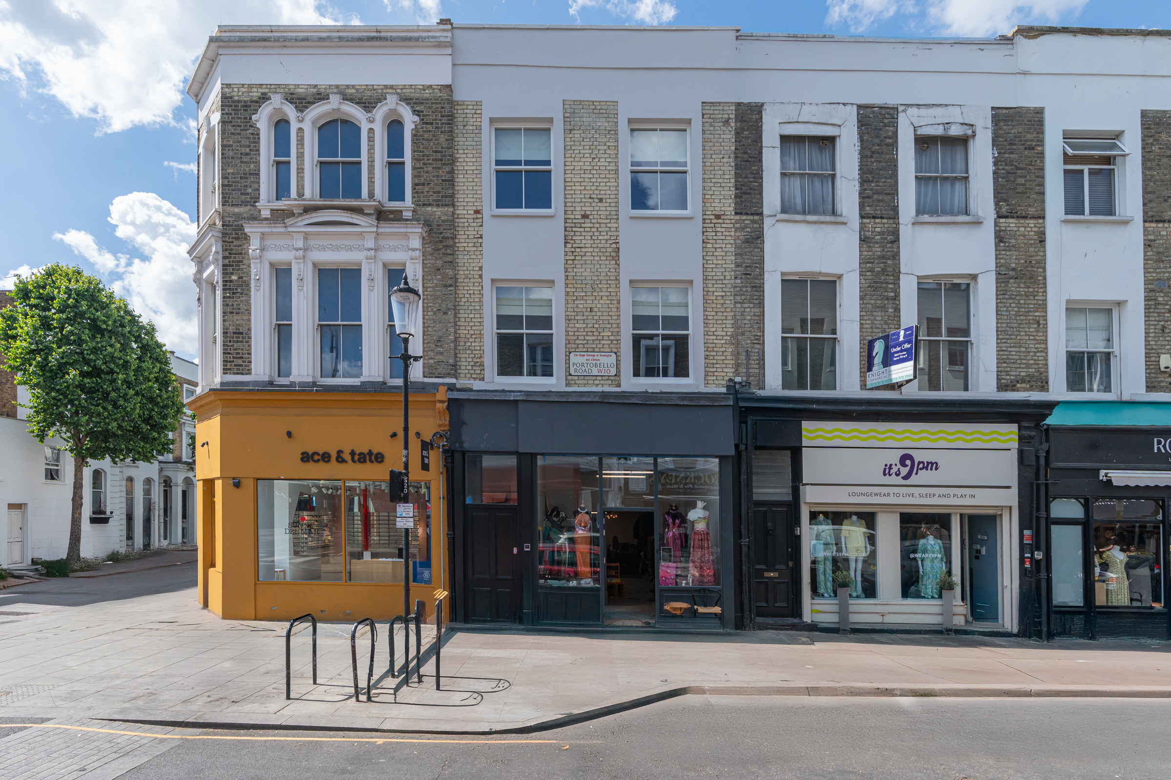 3 bedroom flat for sale 0