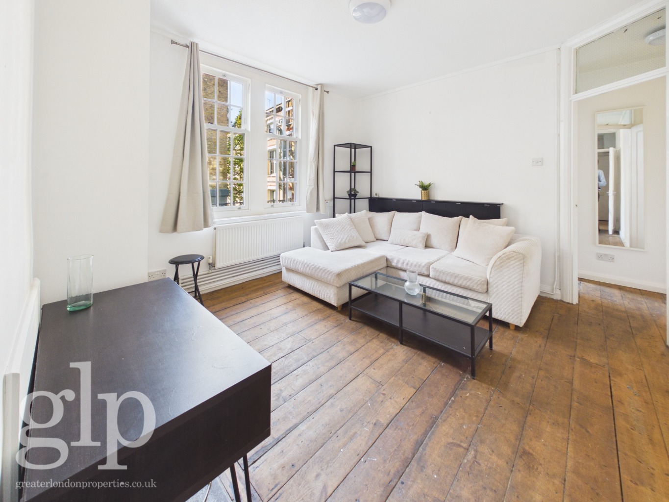 Flat 9, City of Westminster Dwellings, London photo 2