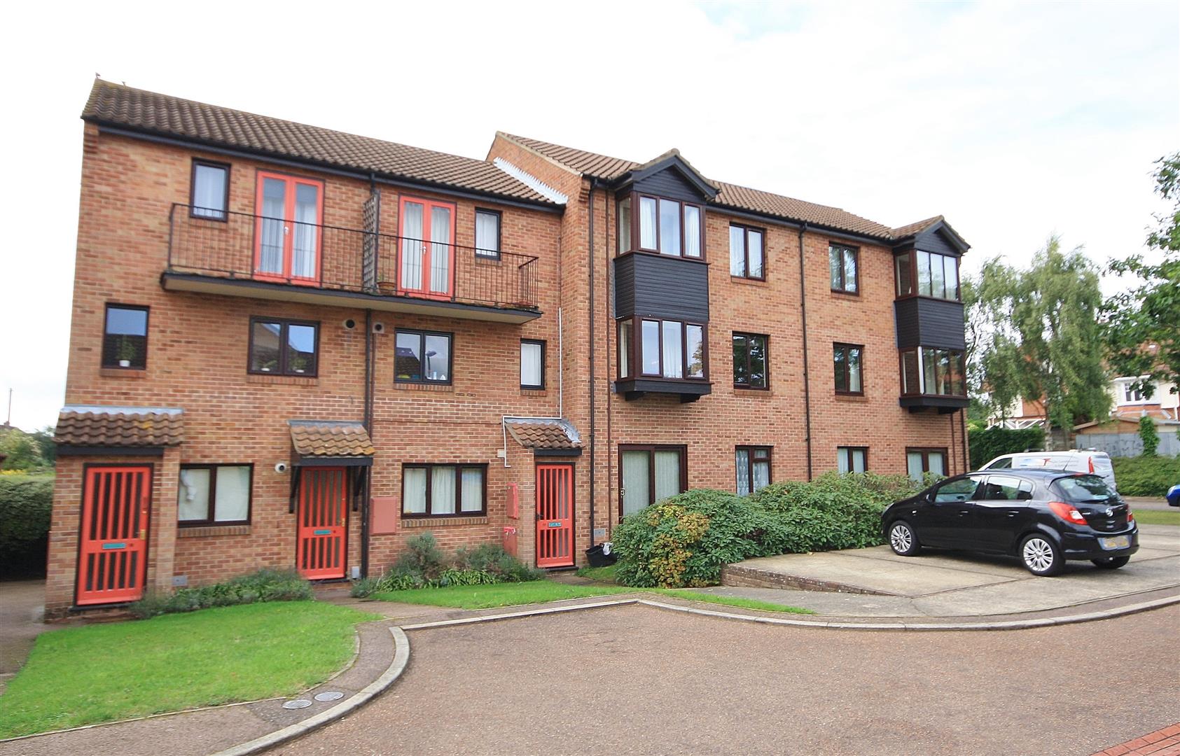 9, Ingram Court, Norwich photo 2