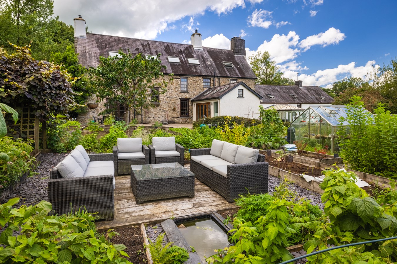 Photos of Capel Dewi Road, Capel Dewi, Carmarthen SA32 65464284