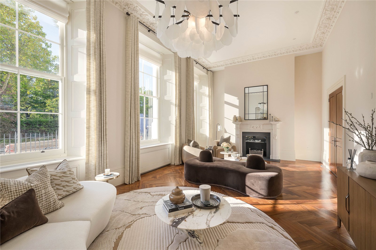 3 bedroom flat for sale in London