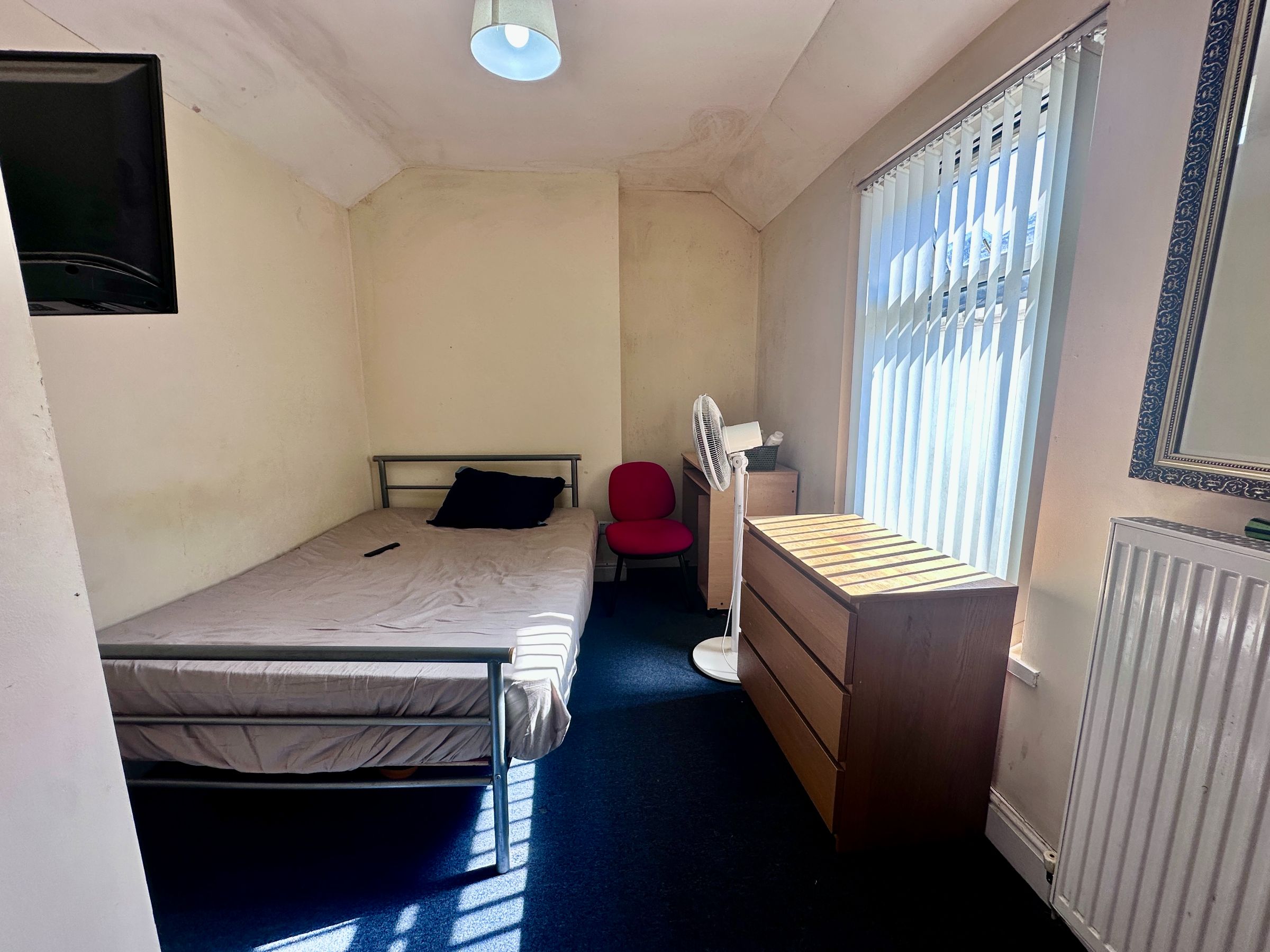 38 Rhyddings Park Road, Swansea photo 4