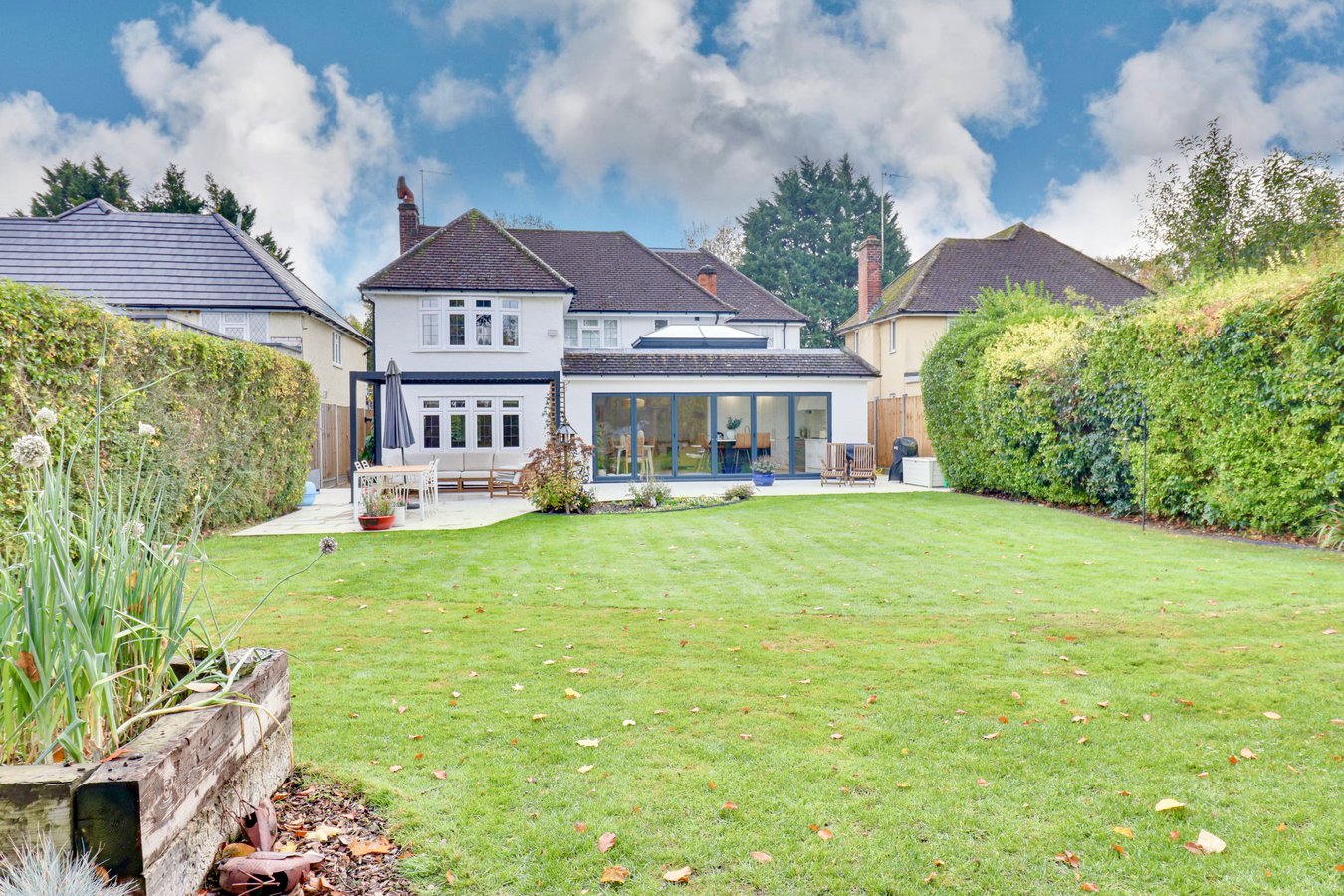 5 bedroom detached house for sale 0