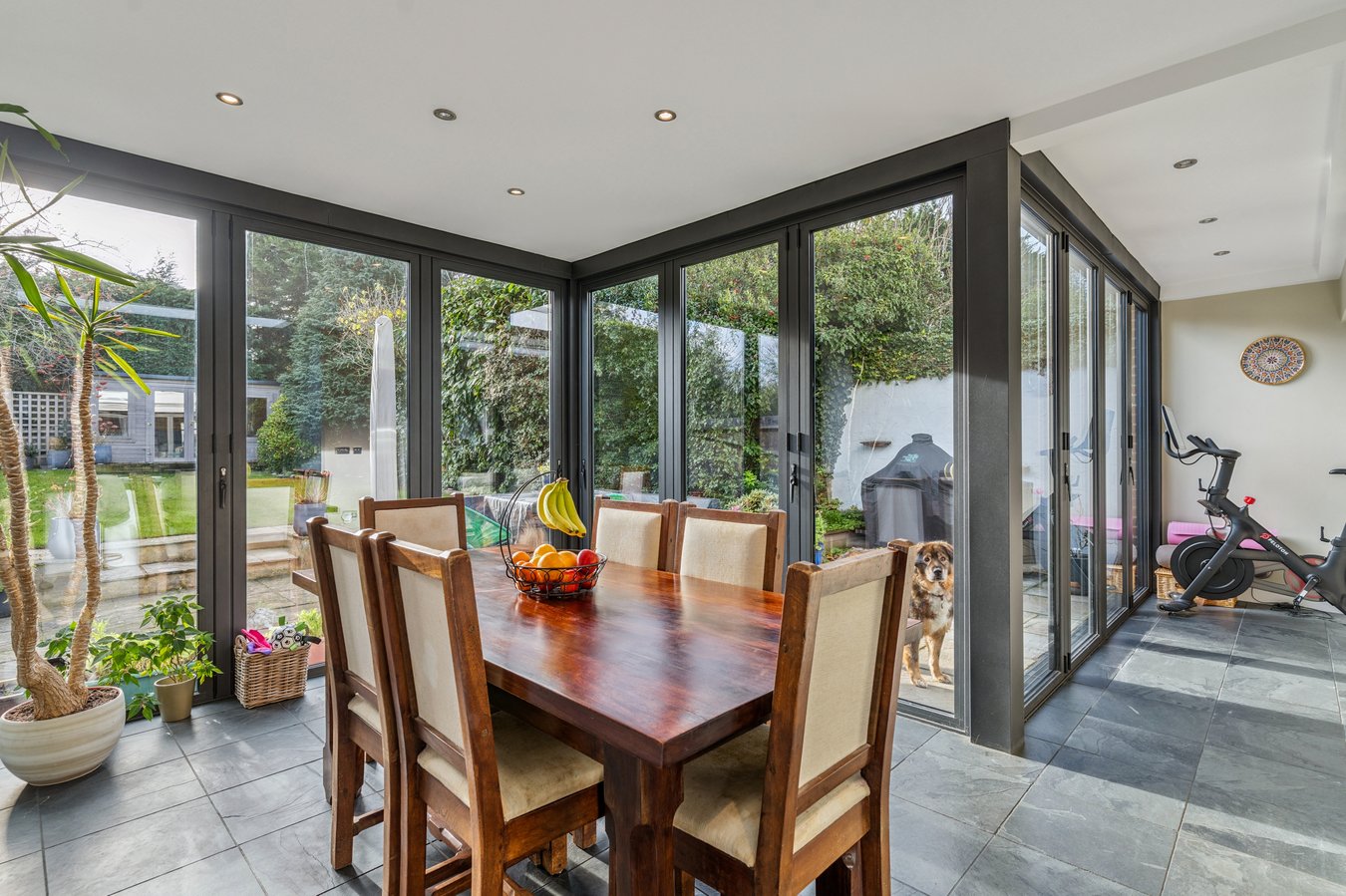 4 bedroom detached house for sale 0