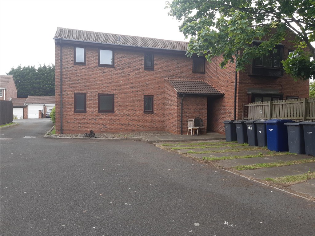 4, Drake Close, SOUTH SHIELDS photo 5