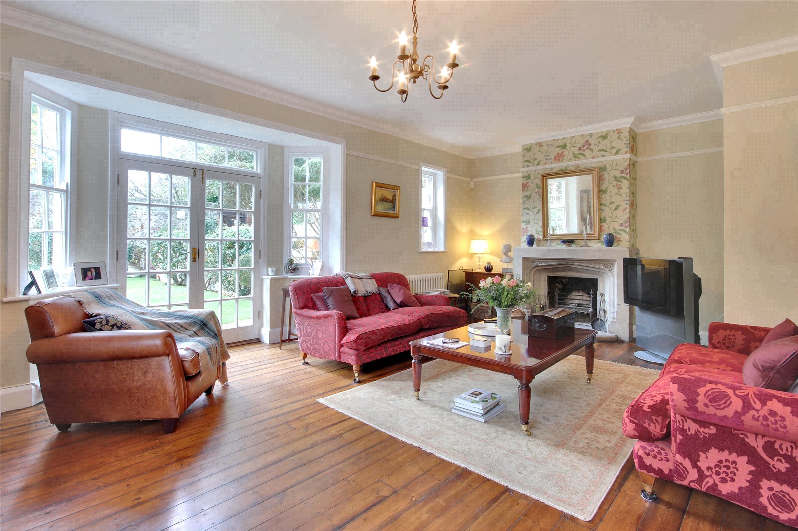 7 bedroom detached house for sale 0