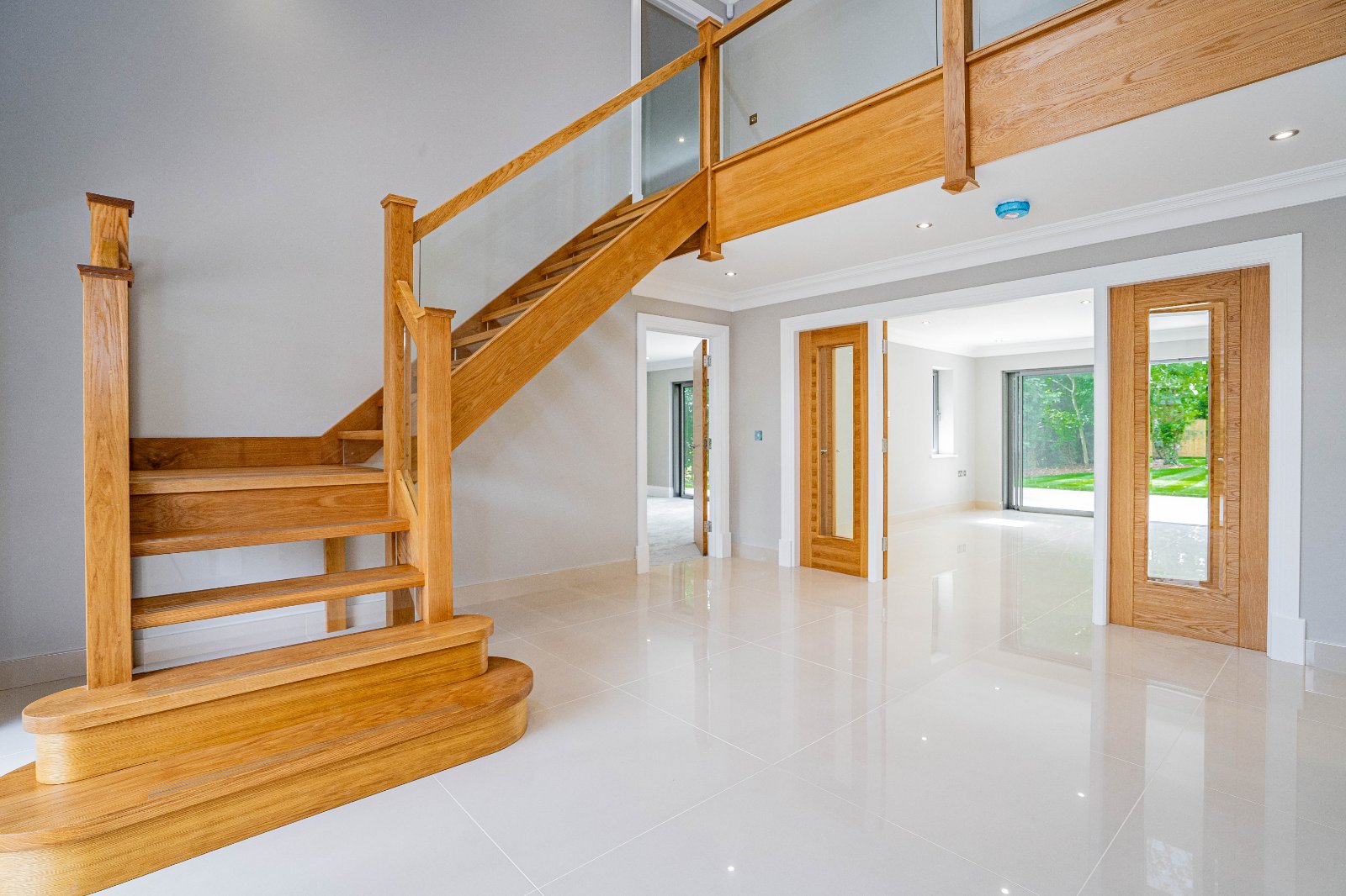 Photos of Blackpond Lane, Farnham Royal, Slough SL2 65468098