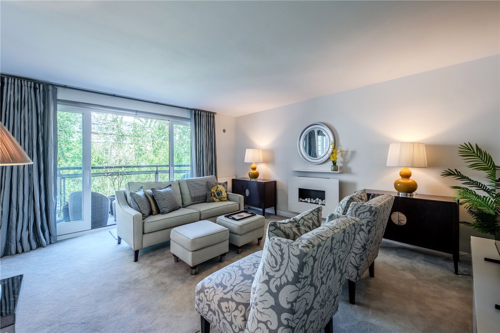 2 bedroom flat for sale 0