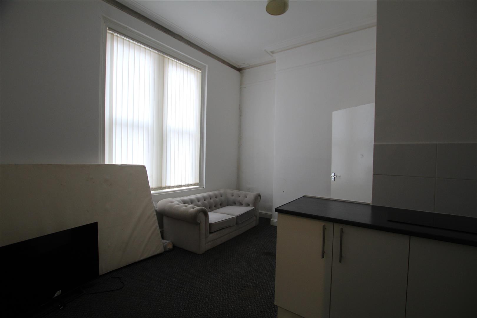 Hartington Road, Stockton-On-Tees photo 4