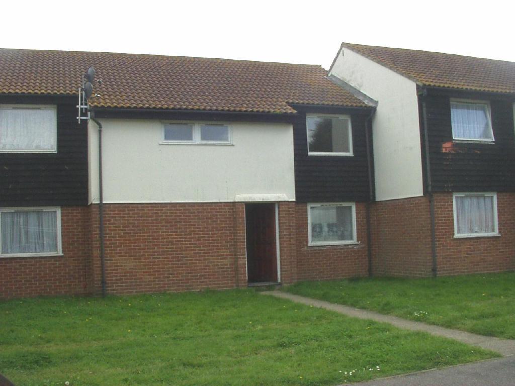 Free property report 62 St Alban's Road, Hersden, CT3 4EU Chimnie