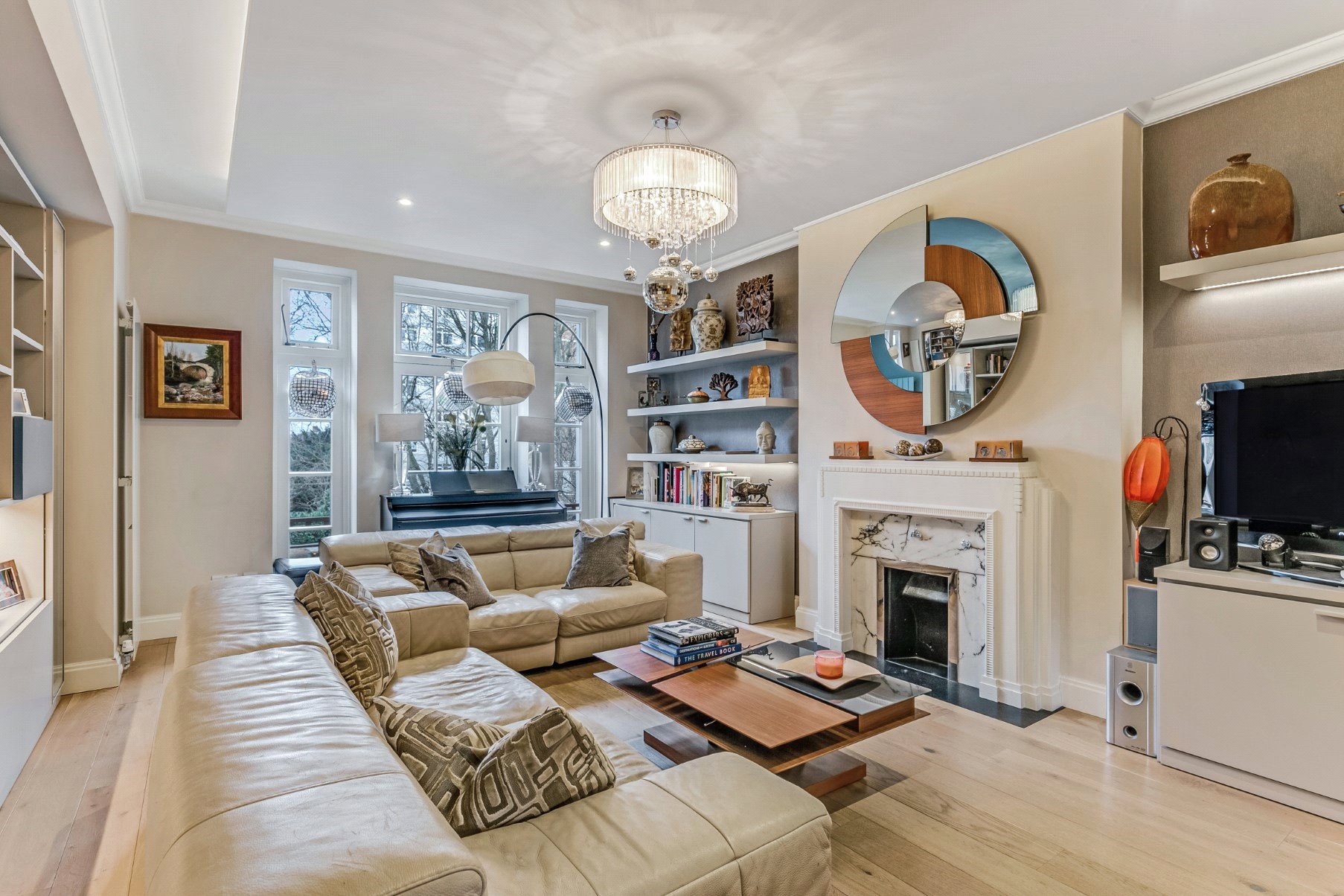 4 bedroom flat for sale 0