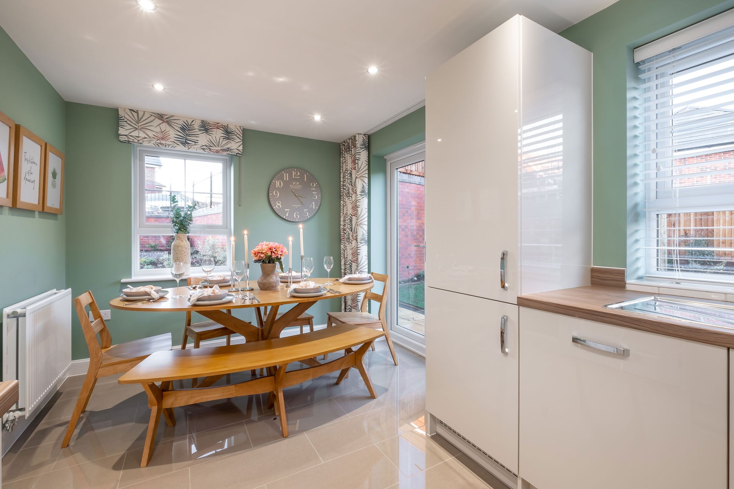 Property 3 of 9. Moresby Kitchen Dining