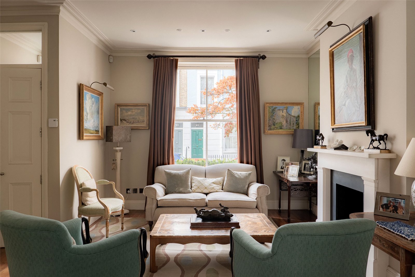 4 bedroom flat for sale