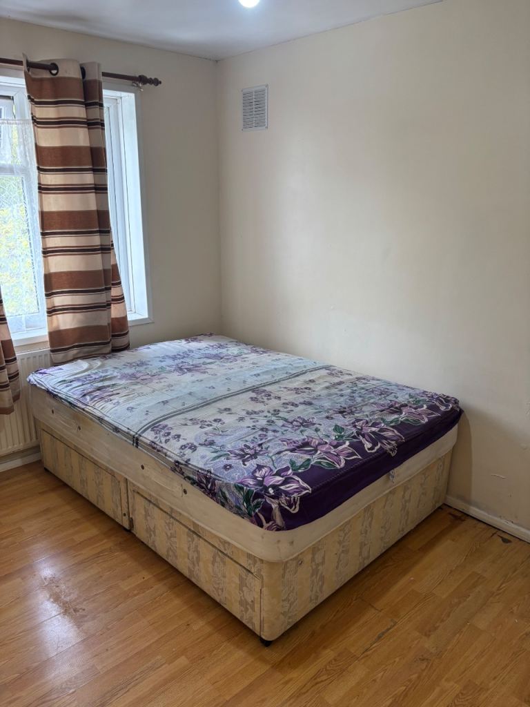 10A, Barnard Gardens, Hayes photo 4
