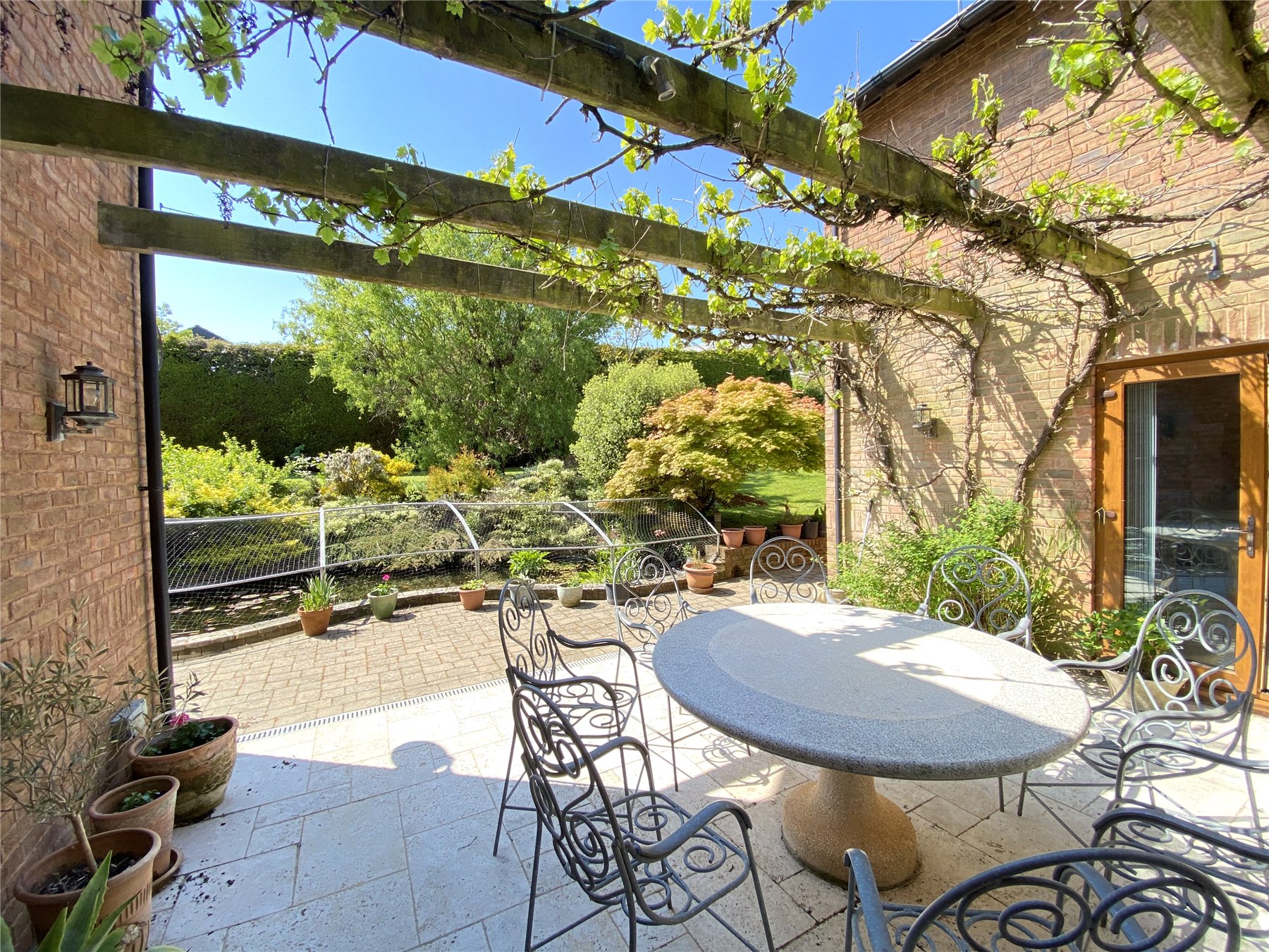 4 bedroom detached house for sale 0