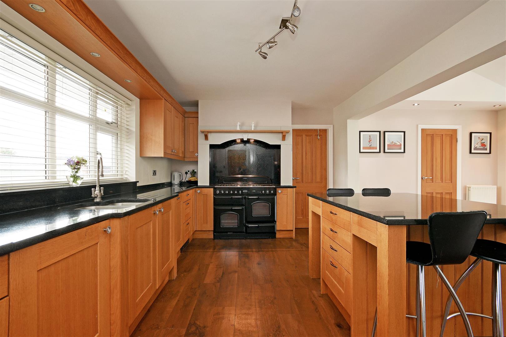 Photos of Melbourne Avenue, Dronfield Woodhouse, Dronfield S18