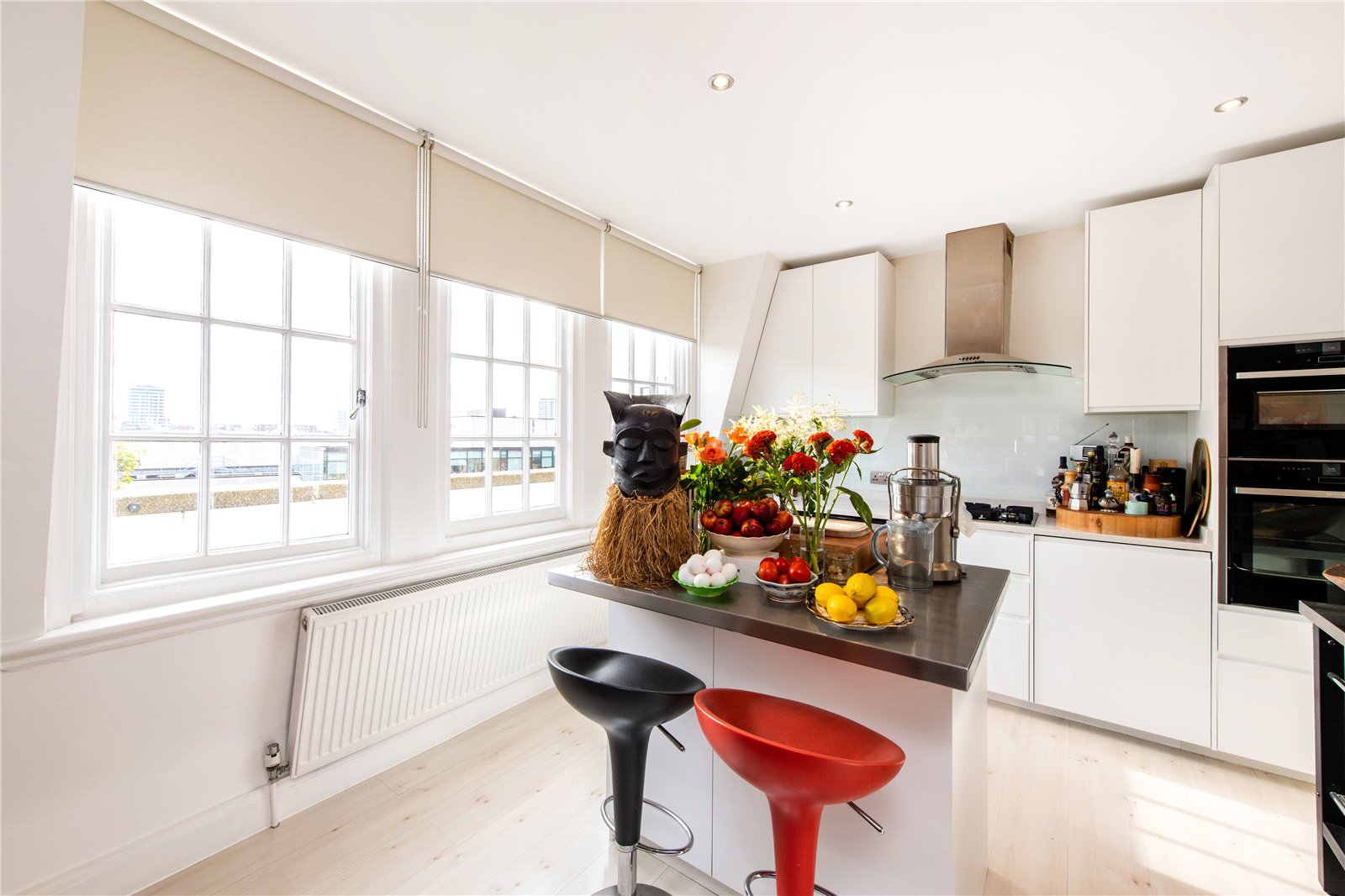 3 bedroom flat for sale 0