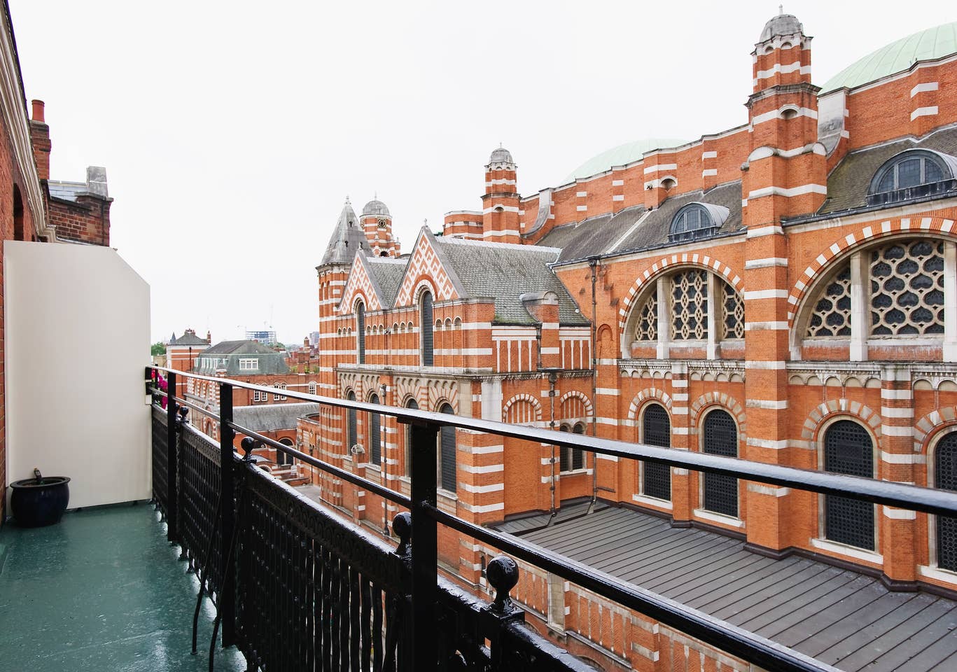 Photos of Ashley Gardens, Ambrosden Avenue, London SW1P 64724154