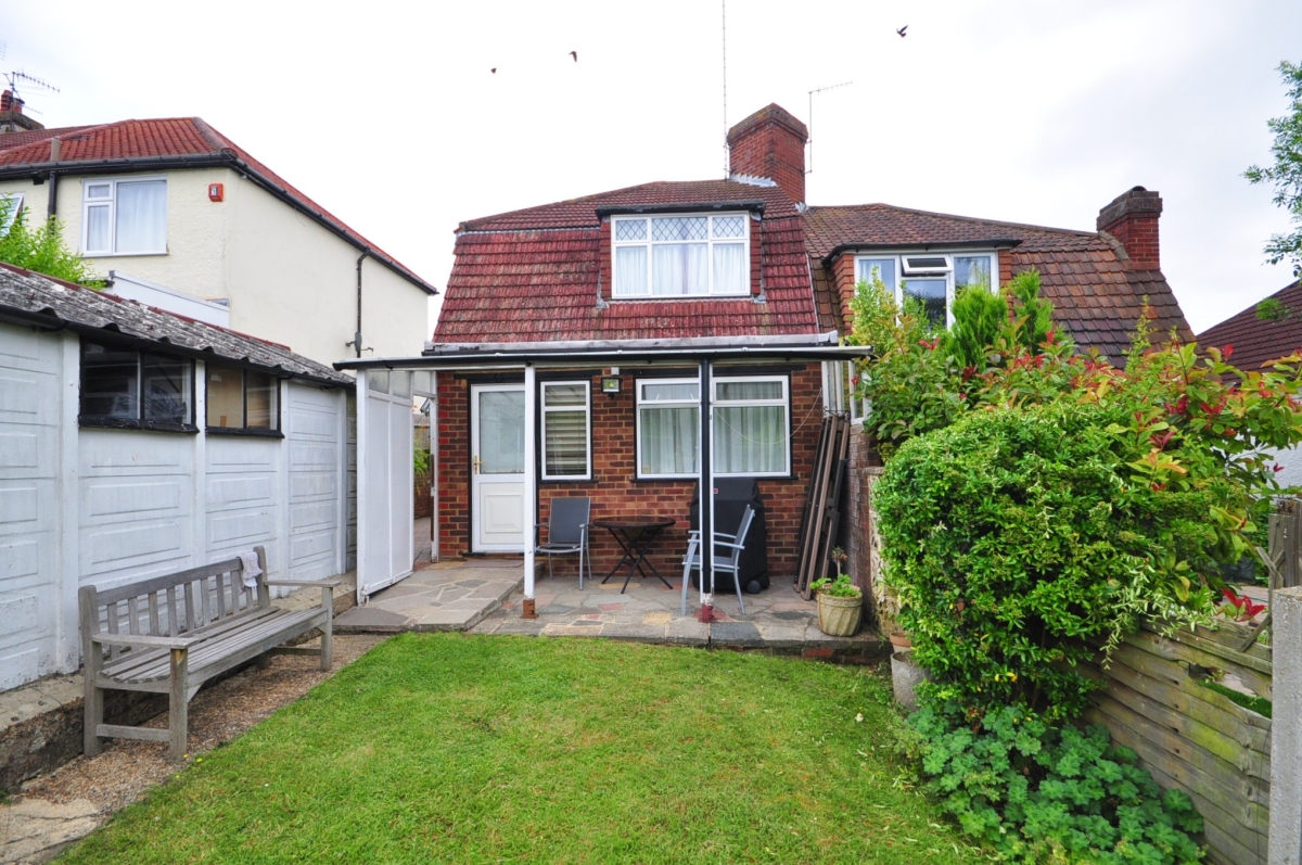 Photos of Chipstead Way, Banstead SM7 63311347 PrimeLocation