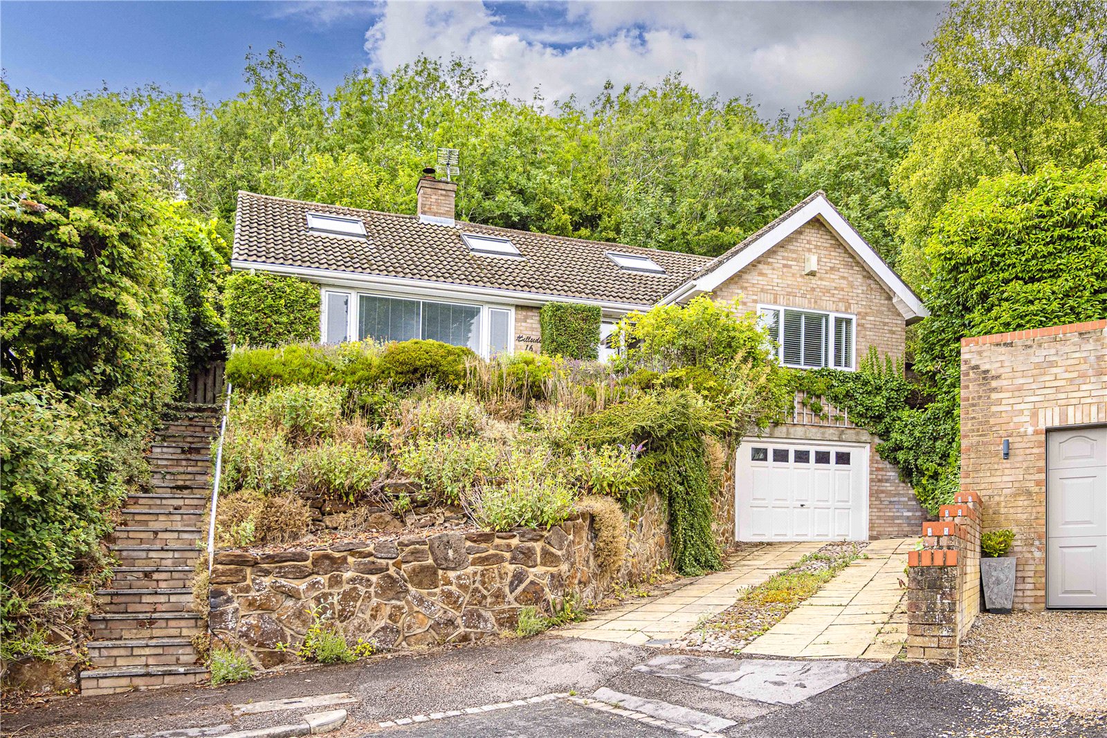 4-bed house on 16, Brownlow Rise, Totternhoe, £550,000