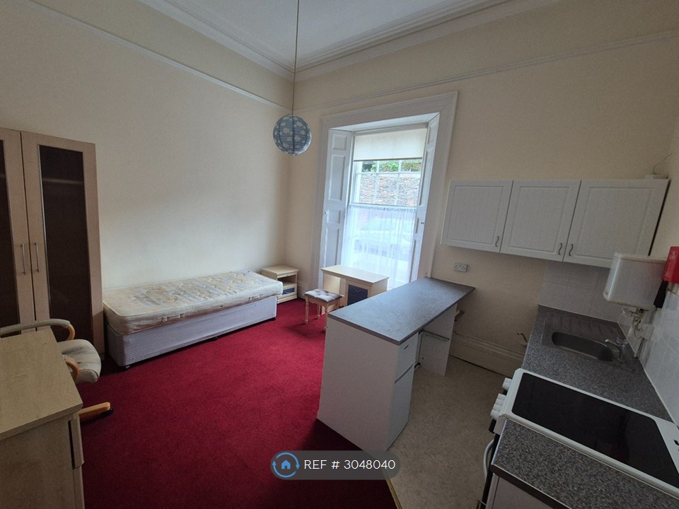 Westholme, Middle Warberry Road, Torquay photo 5