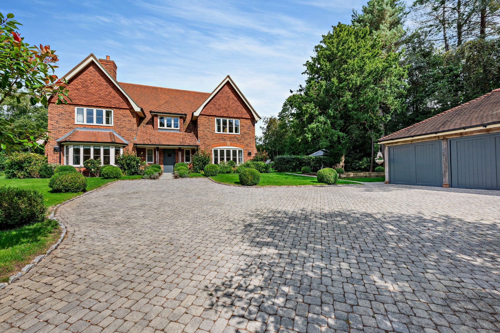 Photos of Kings Drive, Midhurst, West Sussex GU29 65626340