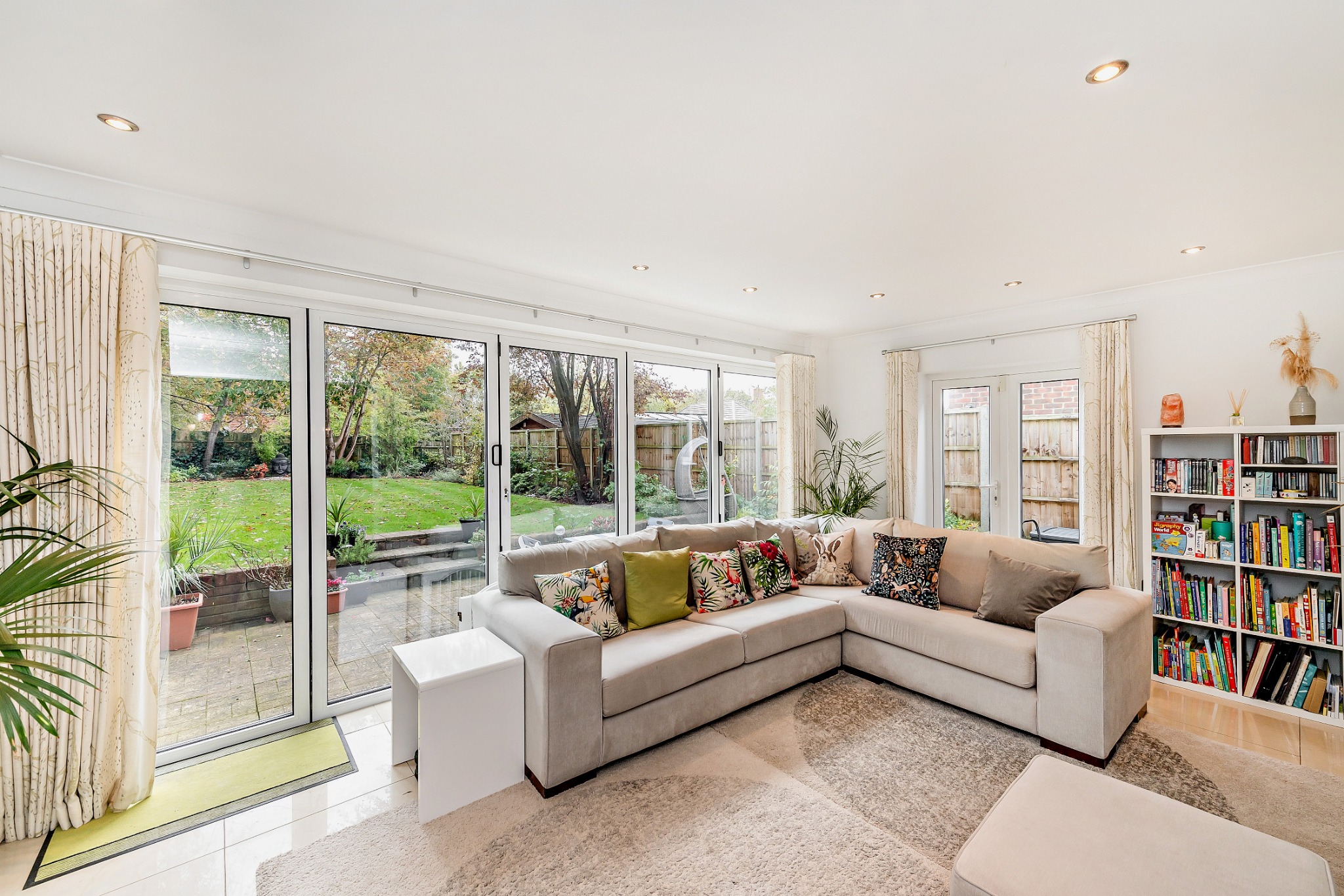 Photos of Batchworth Lane, Northwood HA6 66148104 PrimeLocation