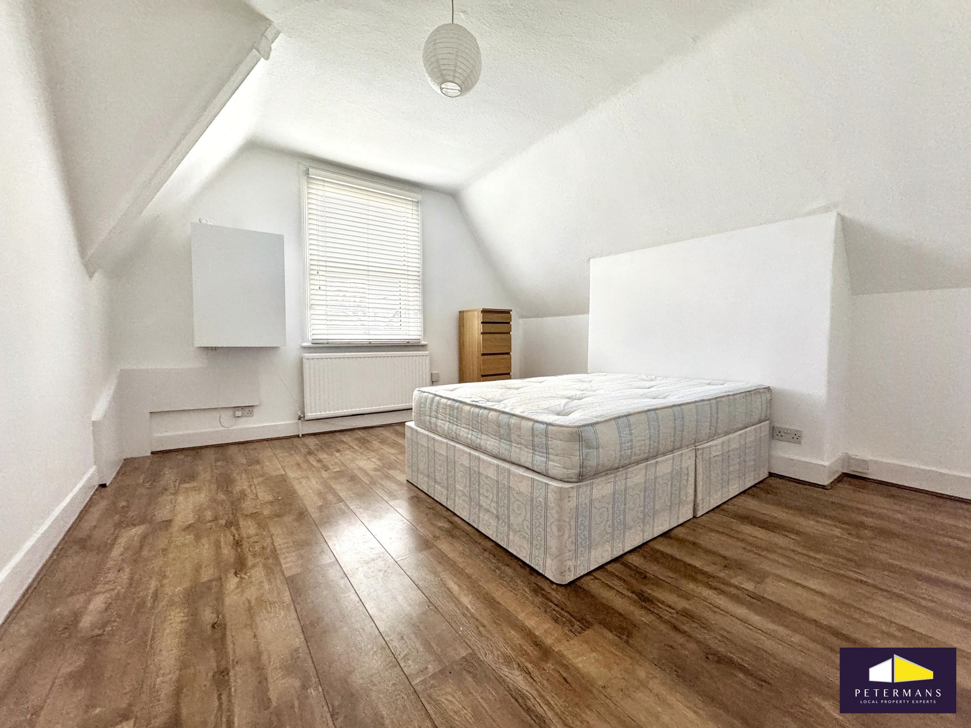 Flat 2, 1 Romola Road, London, London photo 5