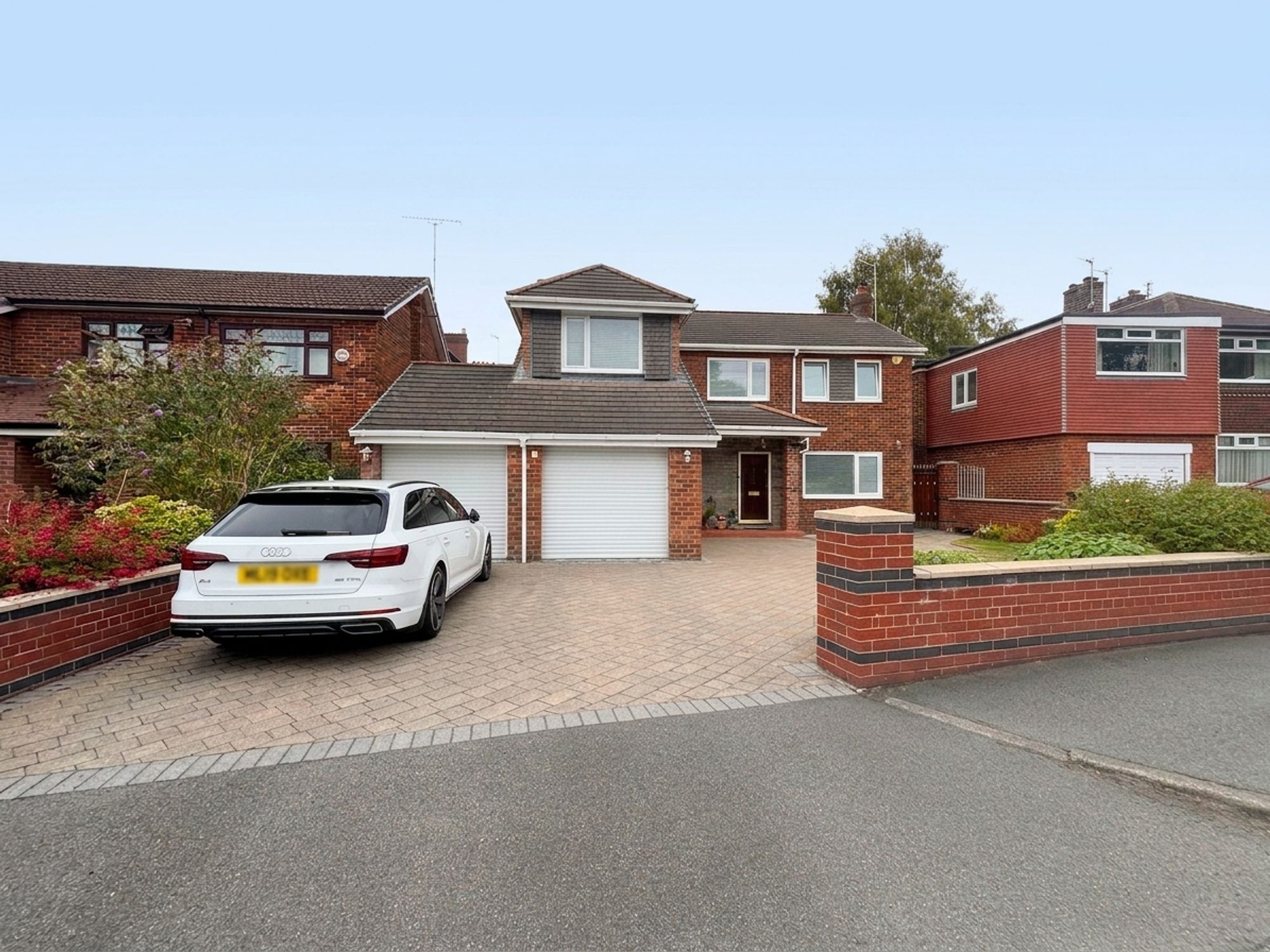 4 Beatrice Road, Worsley, Manchester, M28 2TN - listing photo