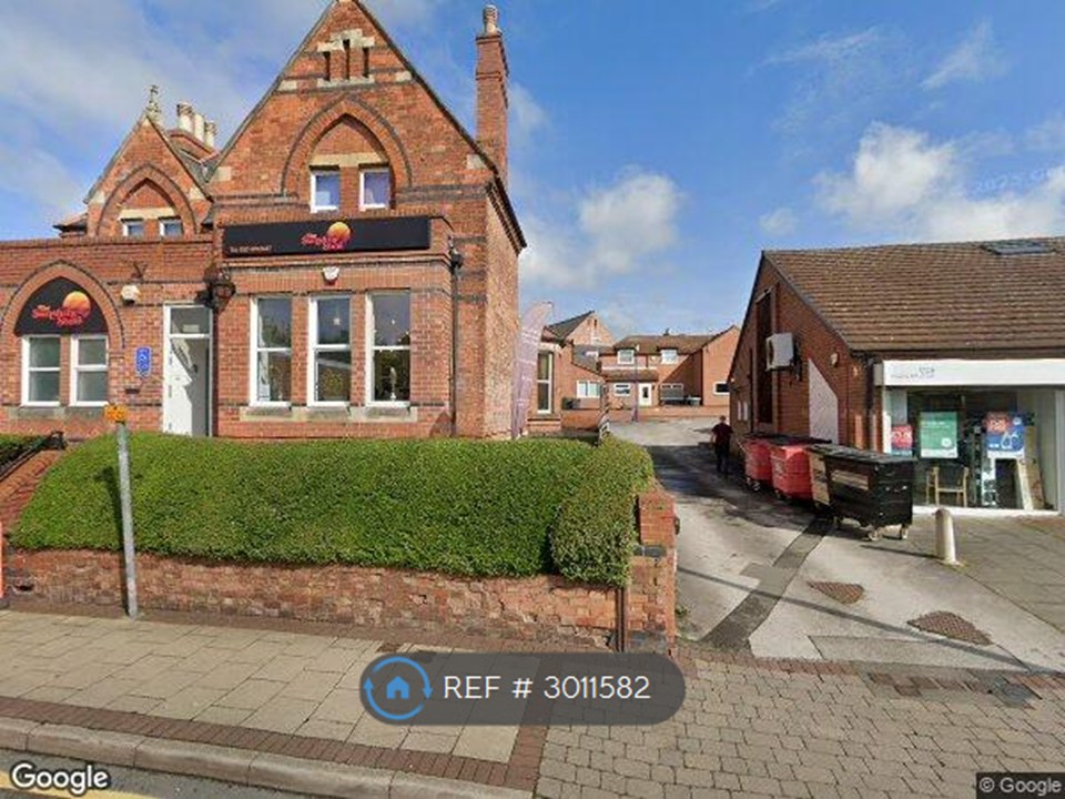 A Main Road, RadcliffeOnTrent, Nottingham photo 2