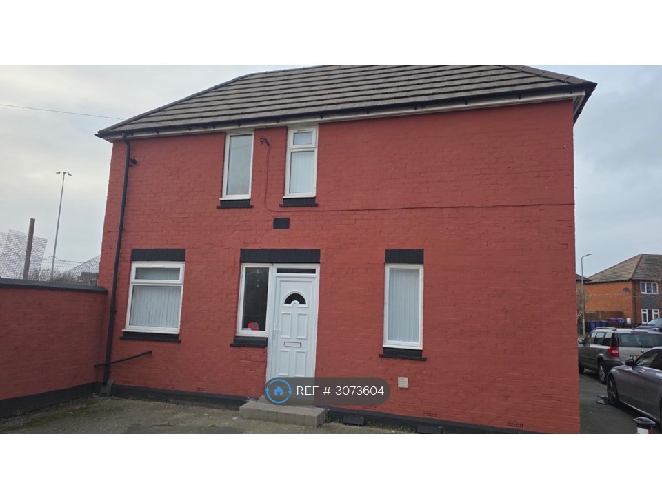 King St, Garston, Liverpool photo 2