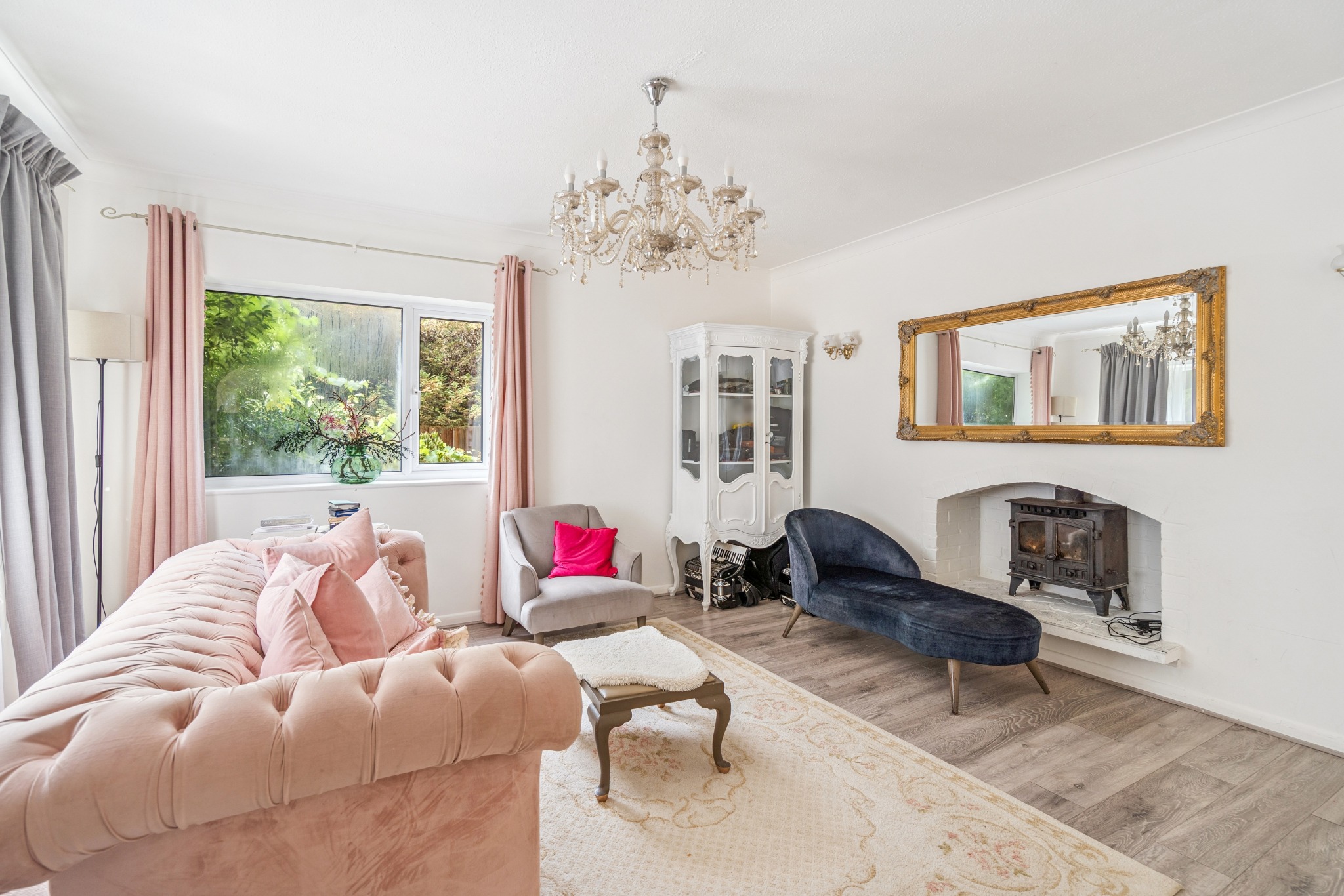 4 bedroom detached house for sale 0