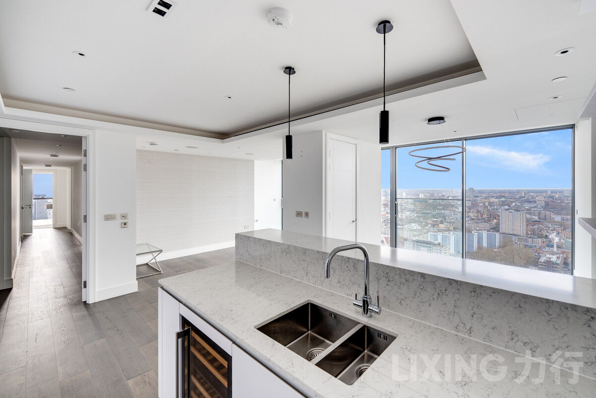 3 bedroom flat for sale 0