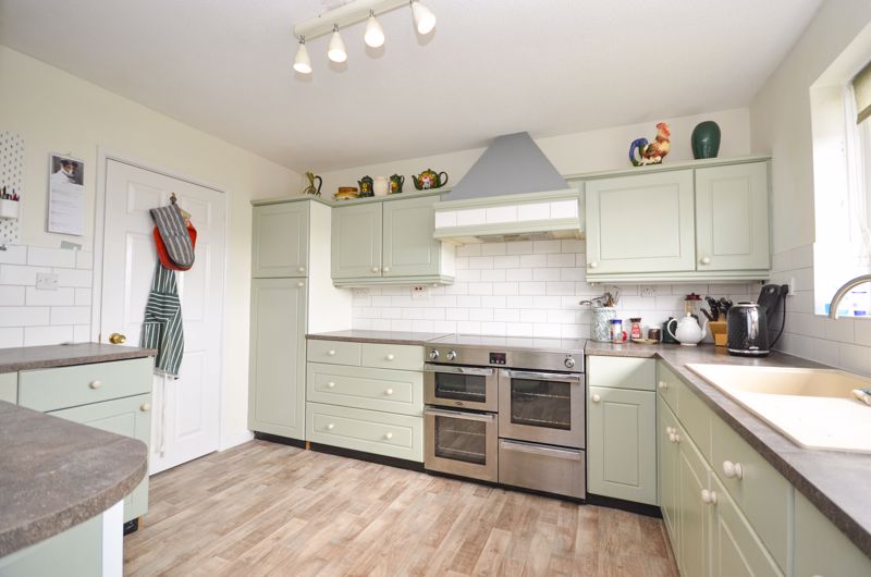 Photos of Drive, Brixham TQ5 62127445 PrimeLocation