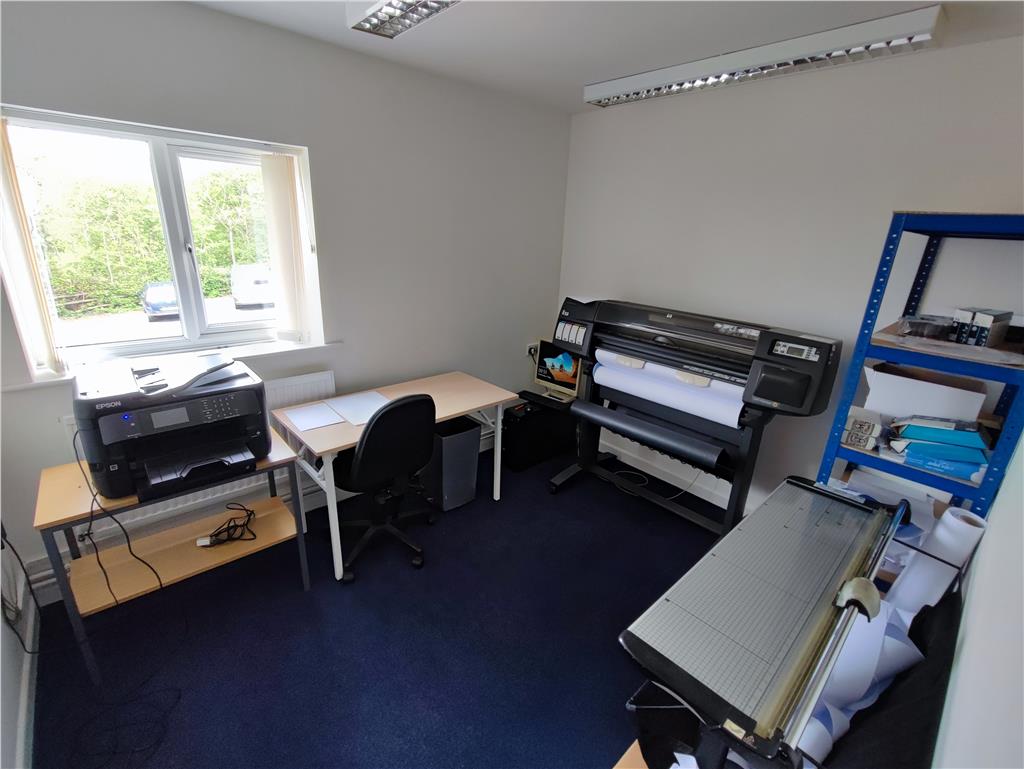 Photos of First Floor Office, Main Building, Tanners Court, Tanners