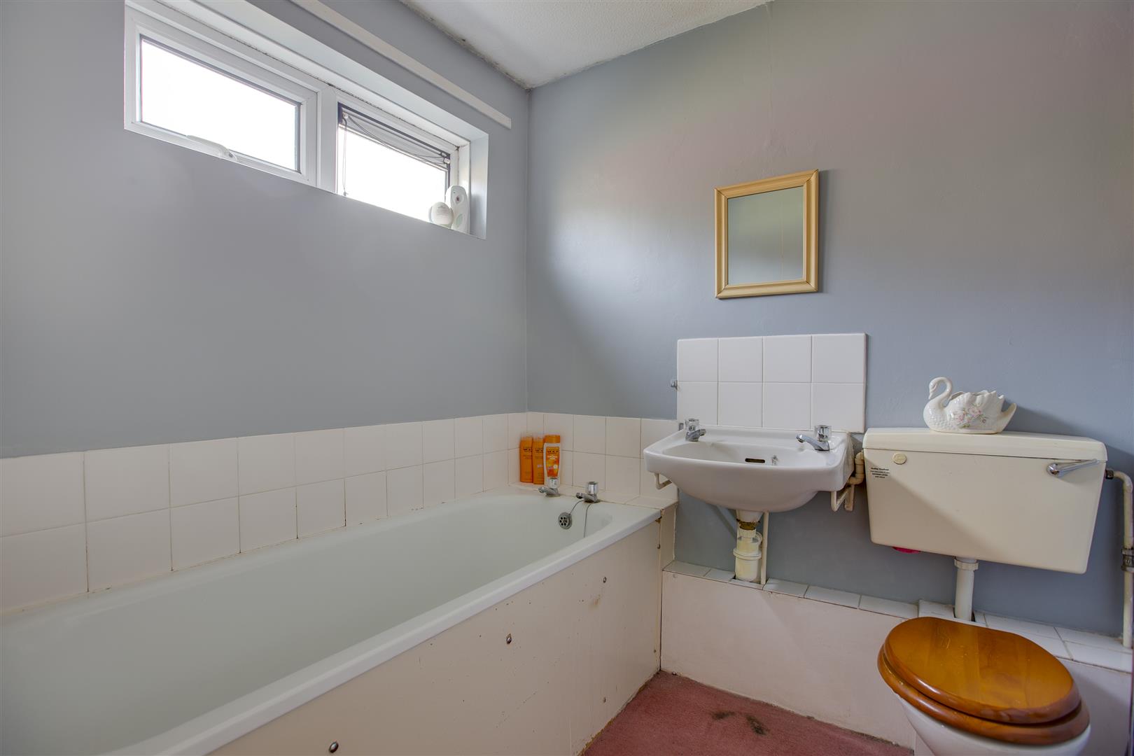 Photos of Cotswold Way, High HP13 66698207 PrimeLocation