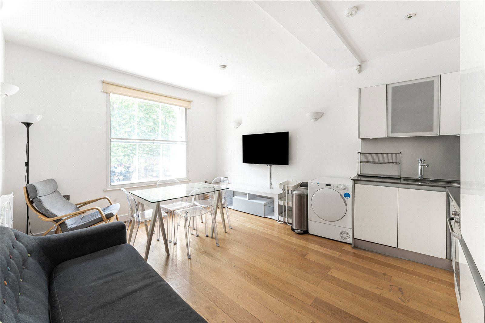 Flat 1, 406, St. John Street, London photo 2