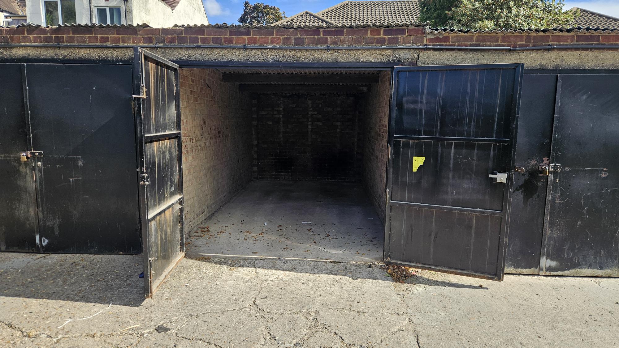 279a, Kenton Lane photo 4