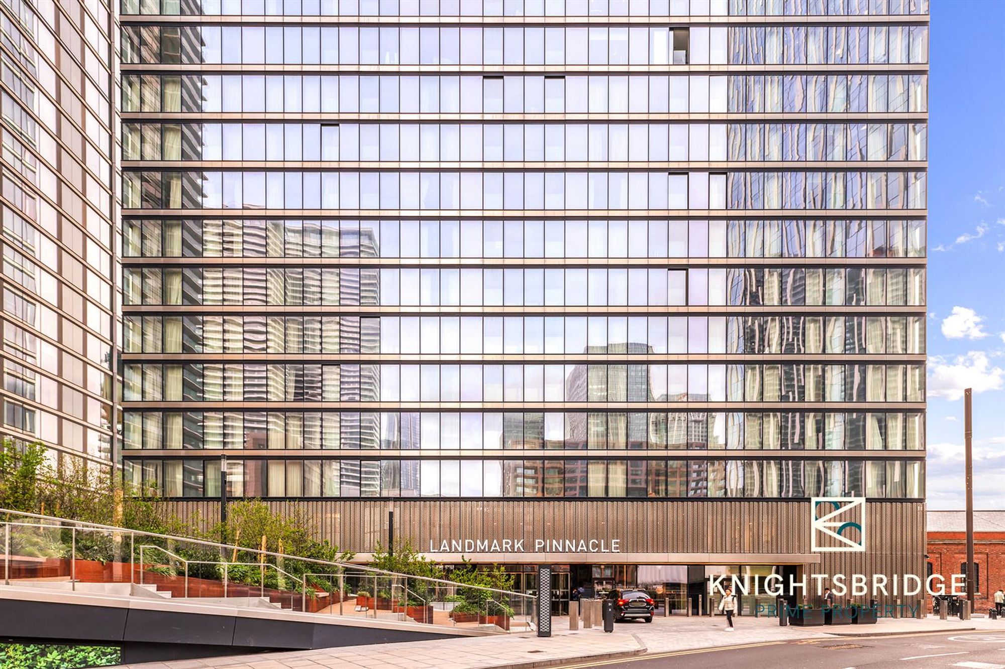 2 bedroom flat for sale 0