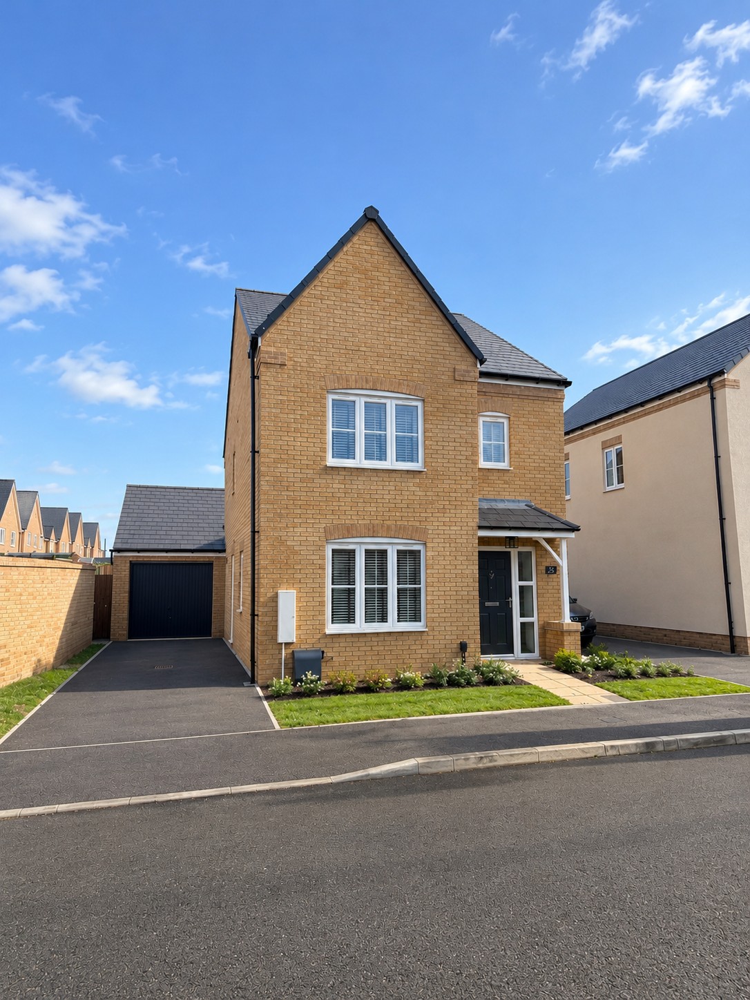 22, Holloway Lane, Witney photo 2
