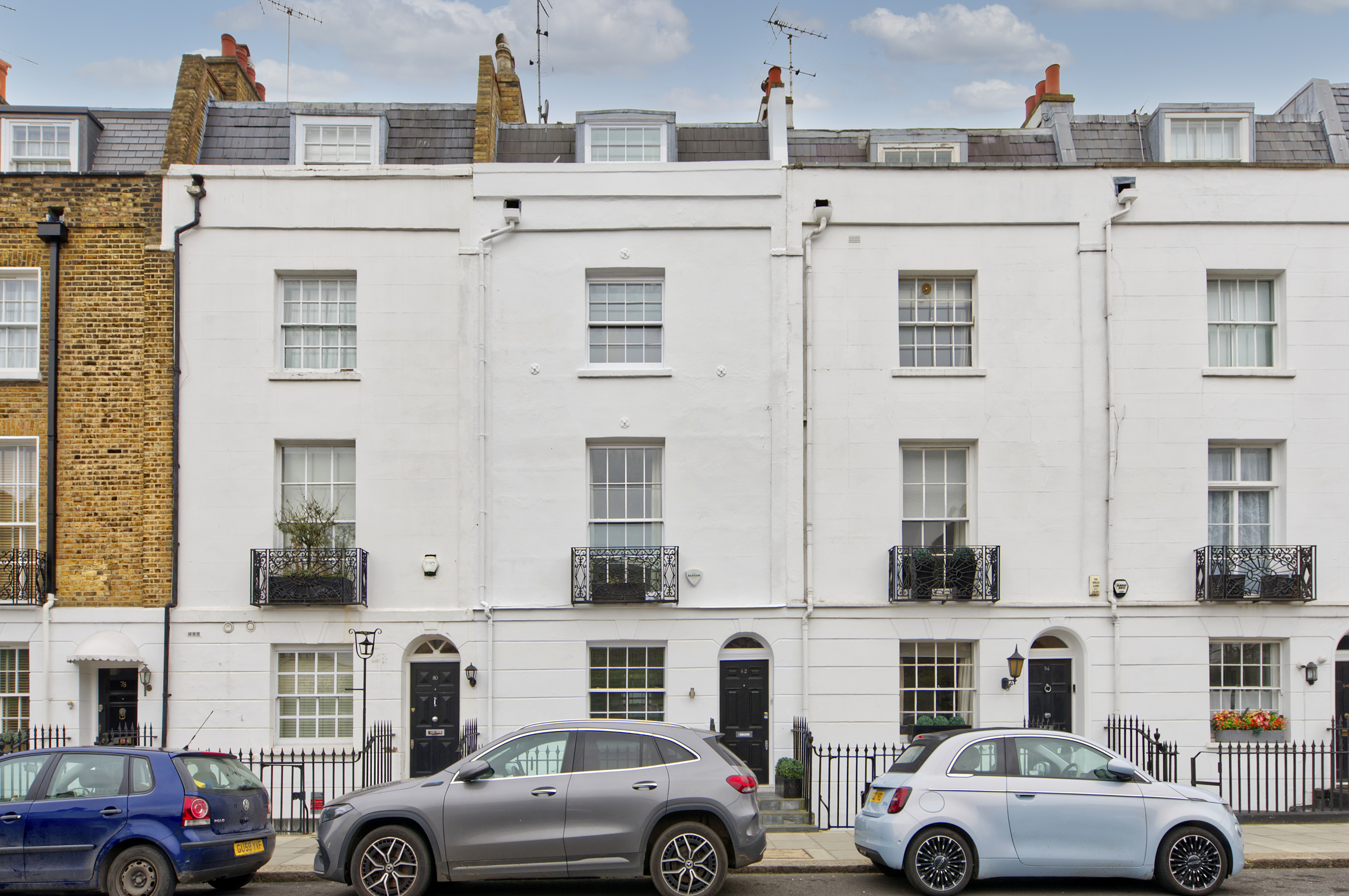 4 bedroom terraced house for sale 0