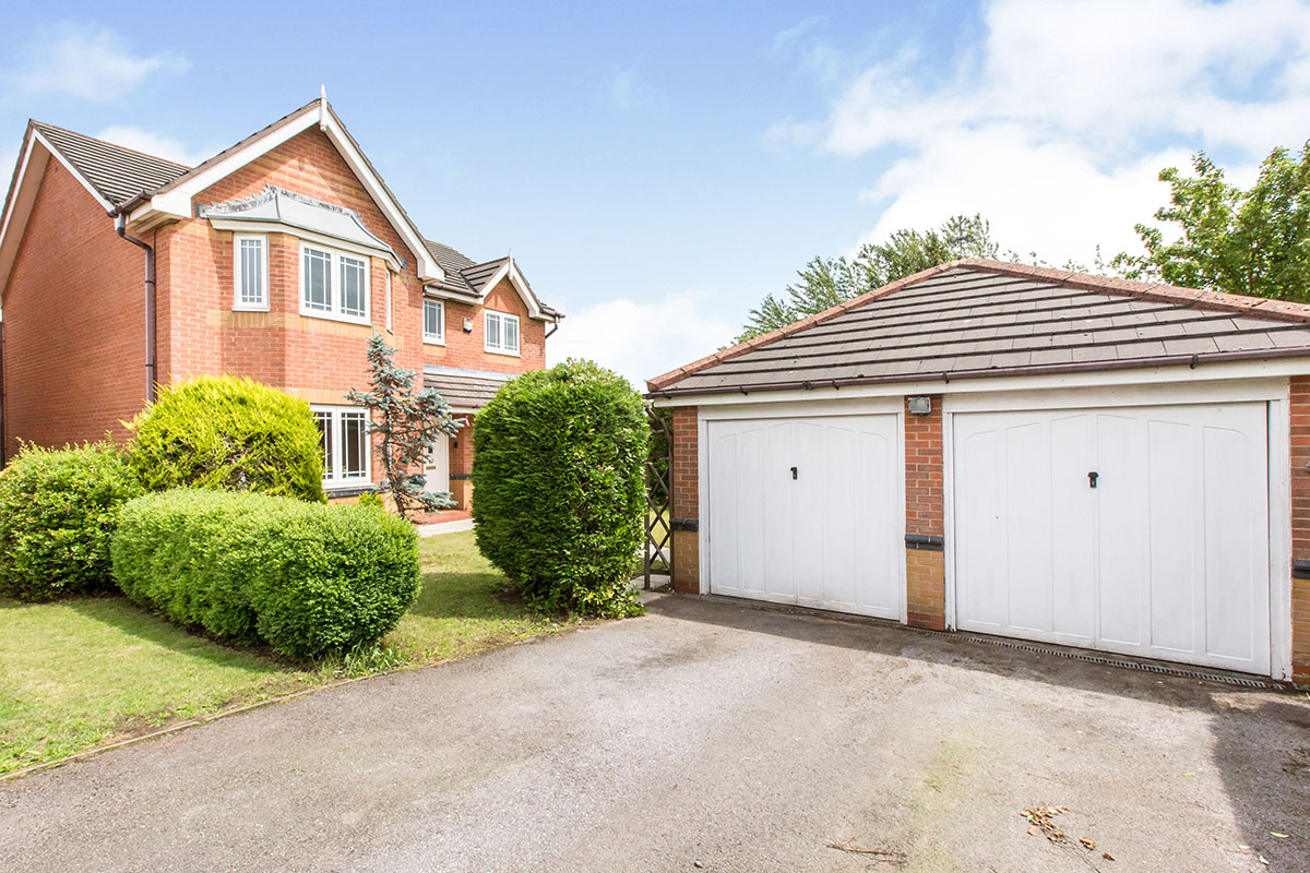 Free property report 28 Weaver Road, Moulton, Northwich, CW9 8QR Chimnie