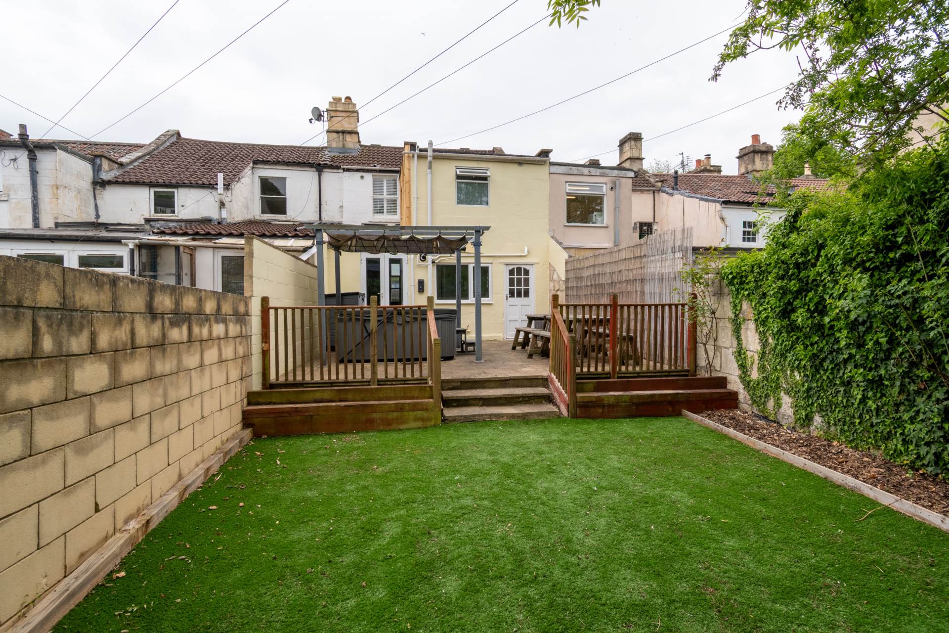 213, London Road East, Bath photo 4