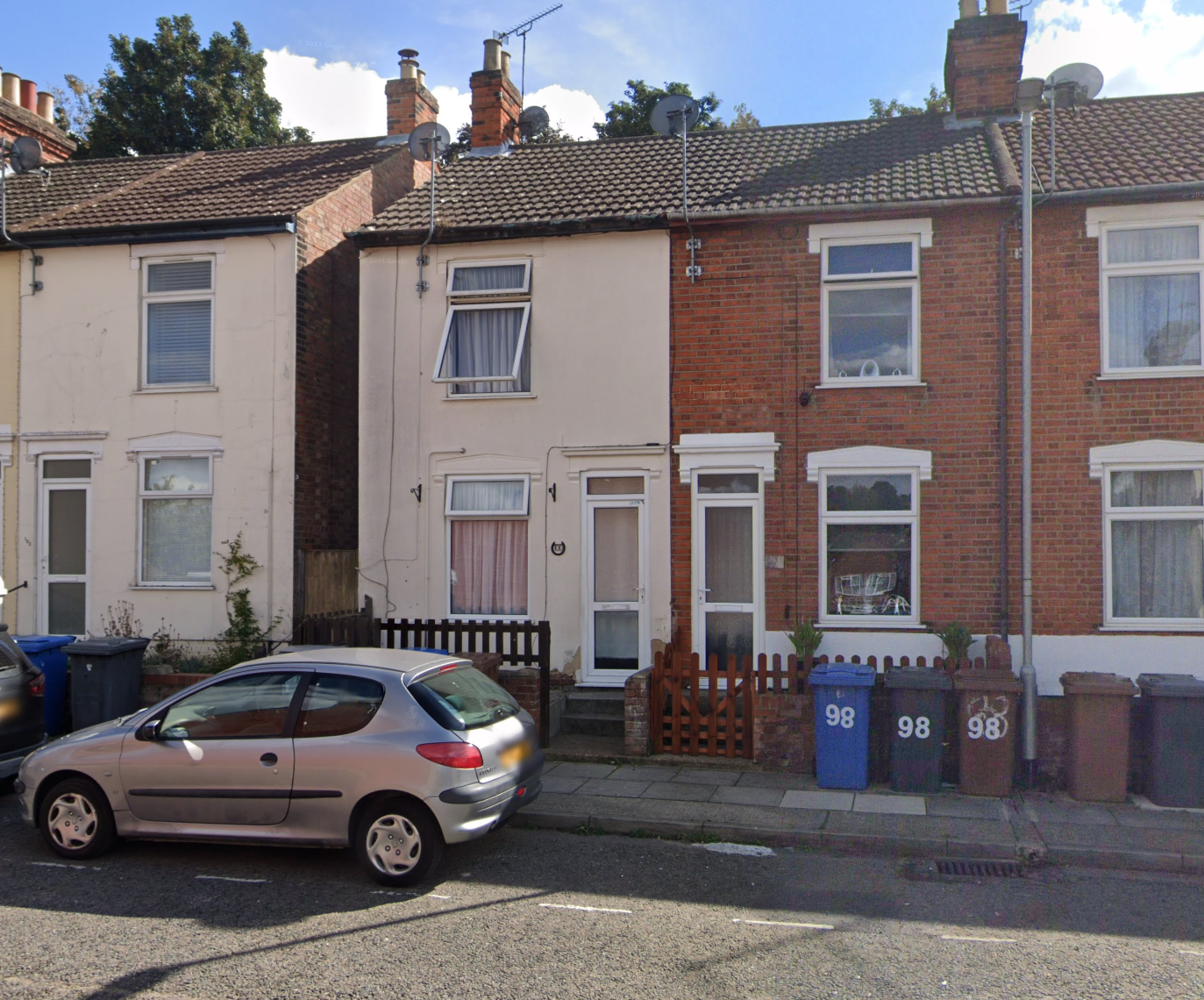 100, Finchley Road, Ipswich photo 2