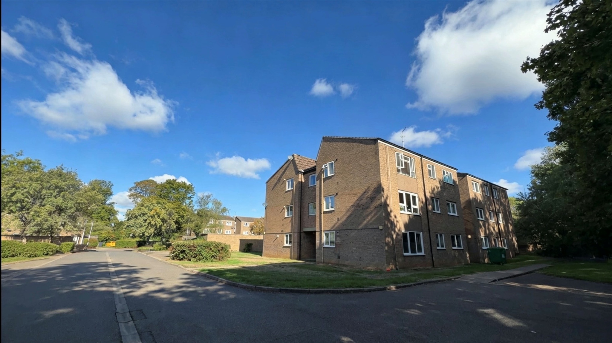 138, Deerleap, PETERBOROUGH photo 3