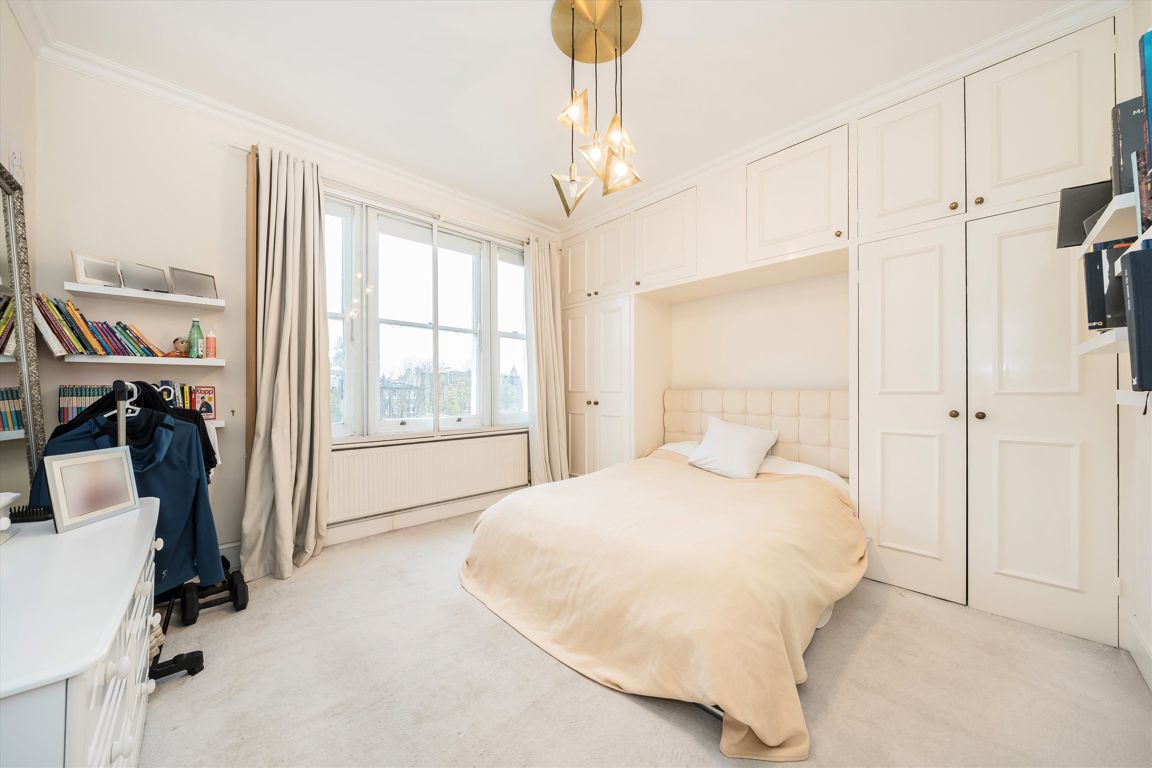 2 bedroom flat for sale 0