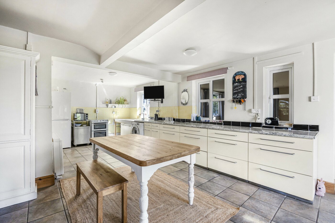 4 bedroom equestrian property for sale 0